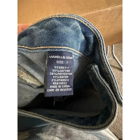 Vanilla Star Women's Flare Jeans Blue Size 7 High-Rise Stretch Denim Pull on#003 - Picture 2 of 5